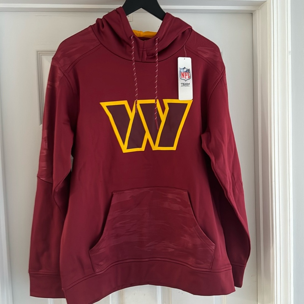Washington commanders burgundy hoody size Large